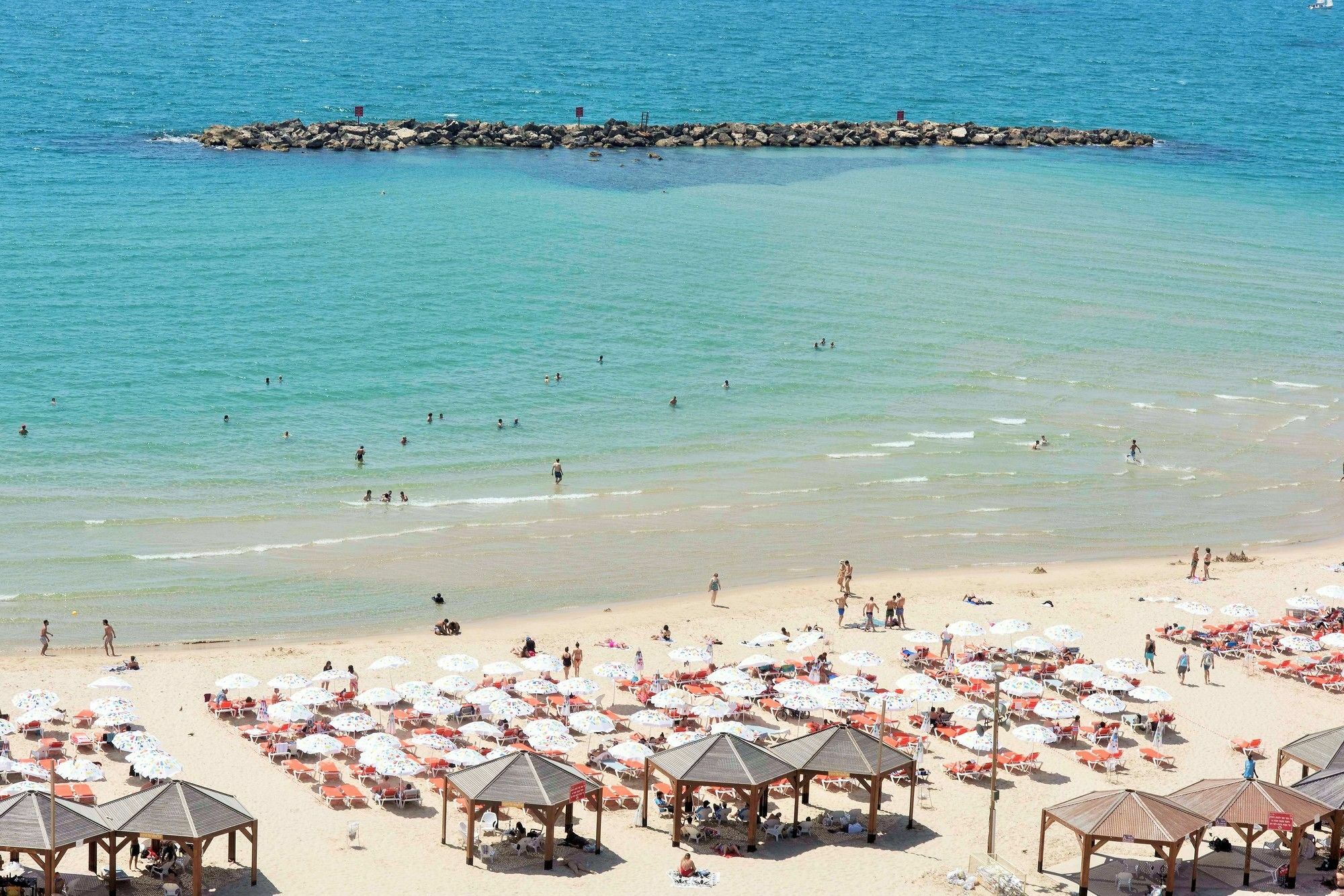 Excellent Beachfront Apt W/ Pool Access By Sea N' Rent Тель-Авів Екстер'єр фото